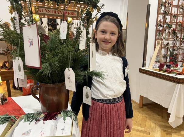 Valerie (9) - Kinder sammeln für Kinder (c) CS Caritas Socialis